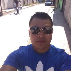 Meet your Posher, Camilito